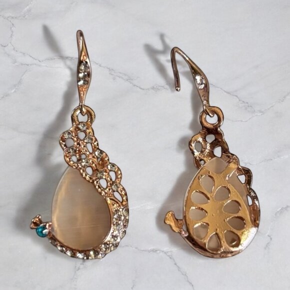 Elegant Water Drop Rhinestone Set - Picture 4 of 6